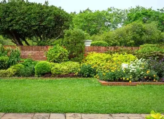 landscaping services East Palestine